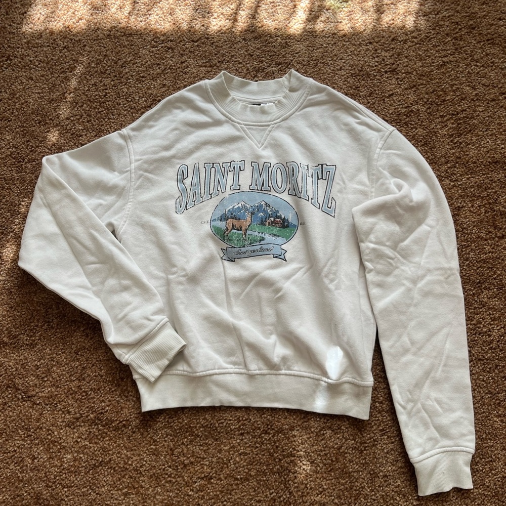 H&M White Saint Moritz Crewneck Sweater